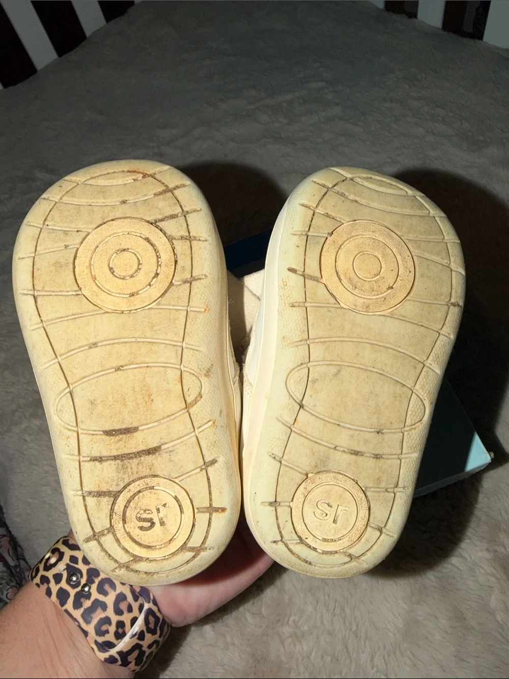 Stride Rite White toddler 5M Kamila shoes Velcro easy to wash